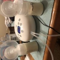 OS mom selling 480oz breast milk. Selling locally to mom with needy baby only