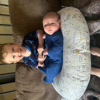 Non-vaccinated Naturopathic Doctor selling oversupply (iron and high DHA, dairy free)