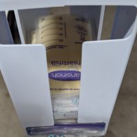 Fresh and healthy breast milk