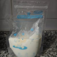 Venta de leche materna